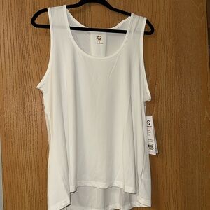 NWT White Shape Activewear Essential Tank Top